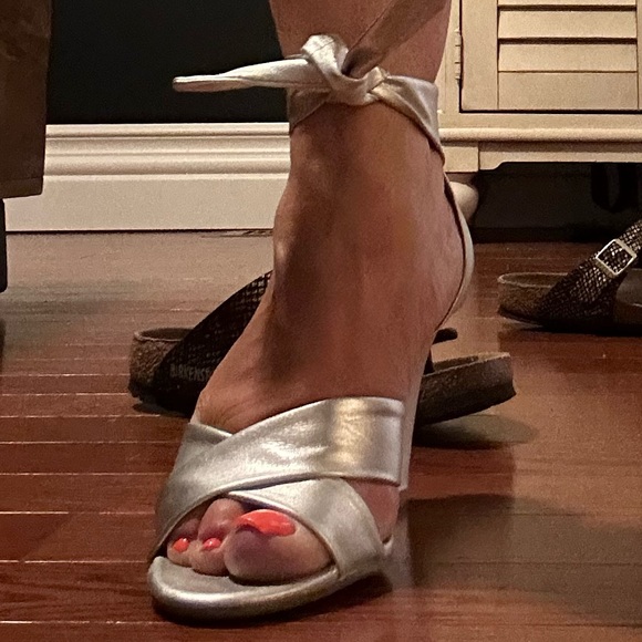 Michael Kors silver wedge ankle tie sandals - Picture 3 of 8